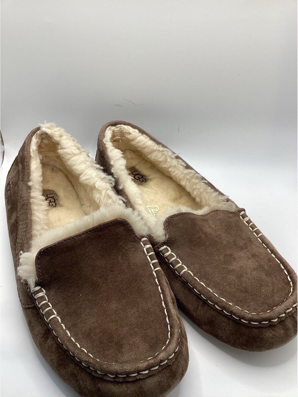 UGG Ansley Moccasin Slippers Mens Sz 11